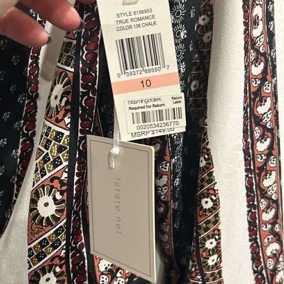 NWT 1. STATE Shorts Romper, Size 10 - Picture 9 of 12